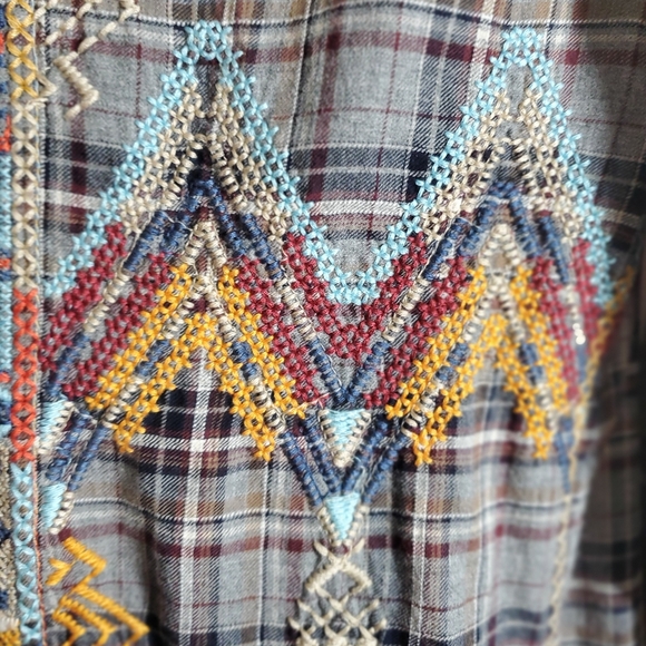 Johnny Was 3J Workshop Flannel Embroidered Tunic With Pearl Snap Buttons Size S - Picture 6 of 16